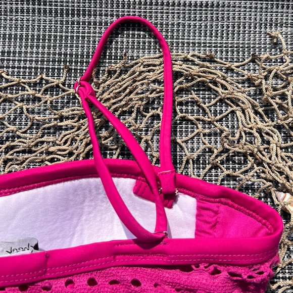 Lookbook Crochet/Lace  Swimsuit Pink Size 6 Great Condition - Picture 8 of 12